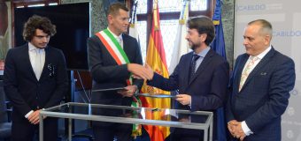 Tenerife estrecha sus lazos de unión con Pietrasanta (Versilia – Italia) con un convenio para el desarrollo de acciones socioculturales